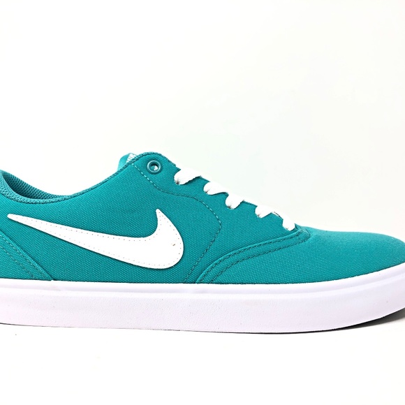 Nike SB Check Solar Canvas Mens Shoe Green NEW - Picture 2 of 8